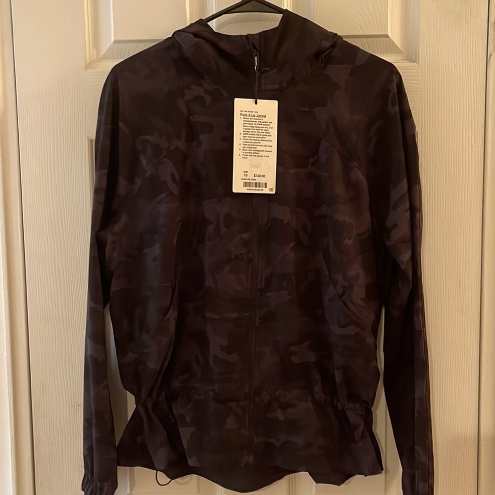 LULULEMON BRAND NEW